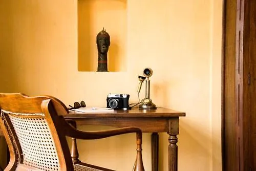 Kochi Old Harbour Hotel